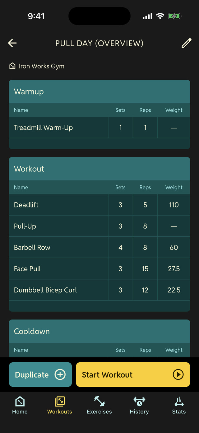 Pull Day overview listing its exercises, with a Start Workout button